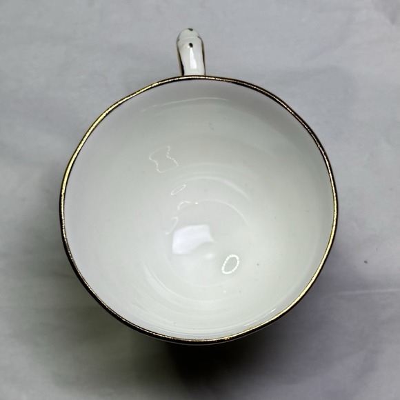 Vtg Royal Chelsea Demitasses Bone China Teacup Cup Floral Flowers Green White - Picture 4 of 4